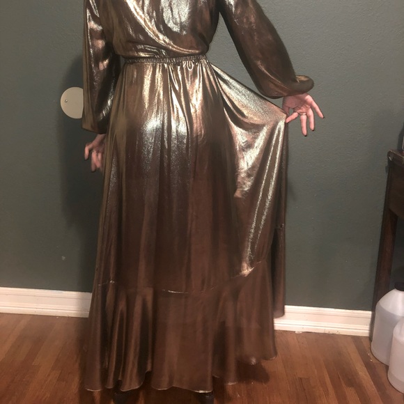 gold wraparound dress - Picture 8 of 8
